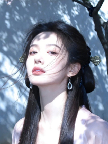 一诺春山人两宽