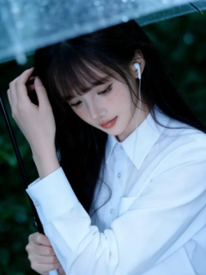 风又起,雨又落